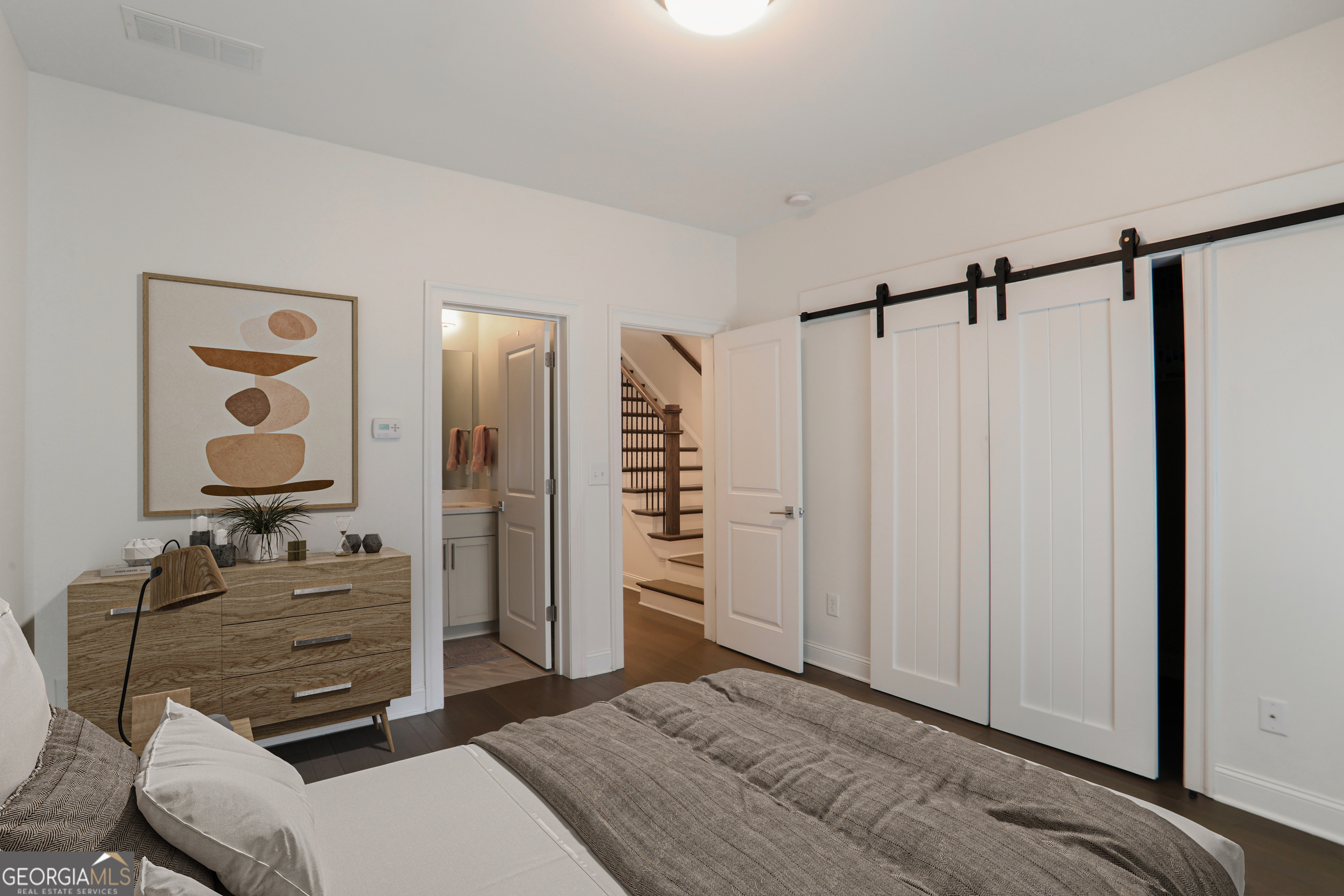 Sandy Springs, Georgia 30342, United States, 3 Bedrooms Bedrooms, ,4 BathroomsBathrooms,Residential,Active,155930