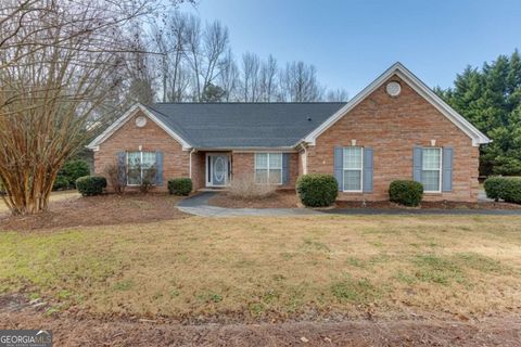 175 Still Water LN Jefferson GA 30549