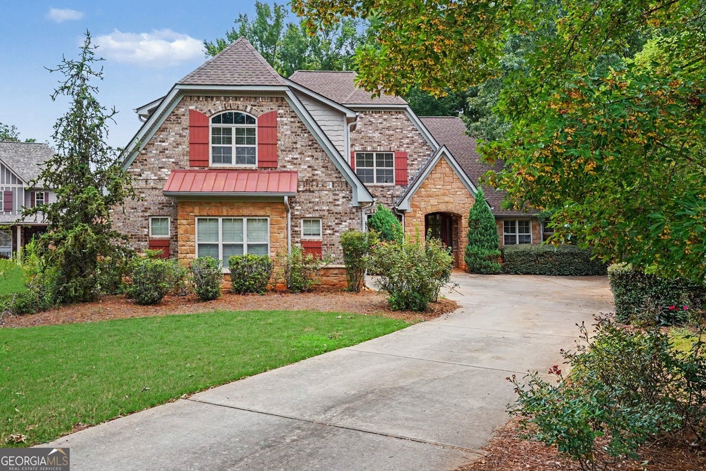 Photo of 157 Mariahs Walk, Hampton, GA 30228 (MLS # 10812877)
