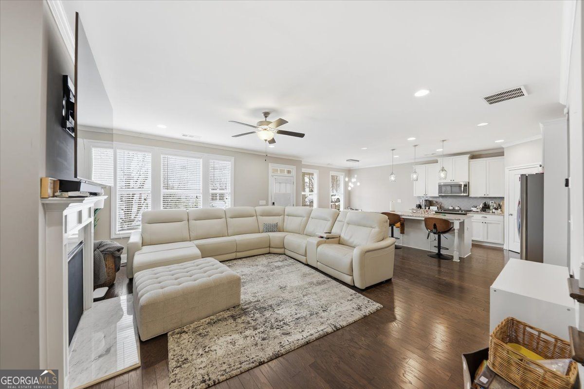 2032 Stanfield AVE NW