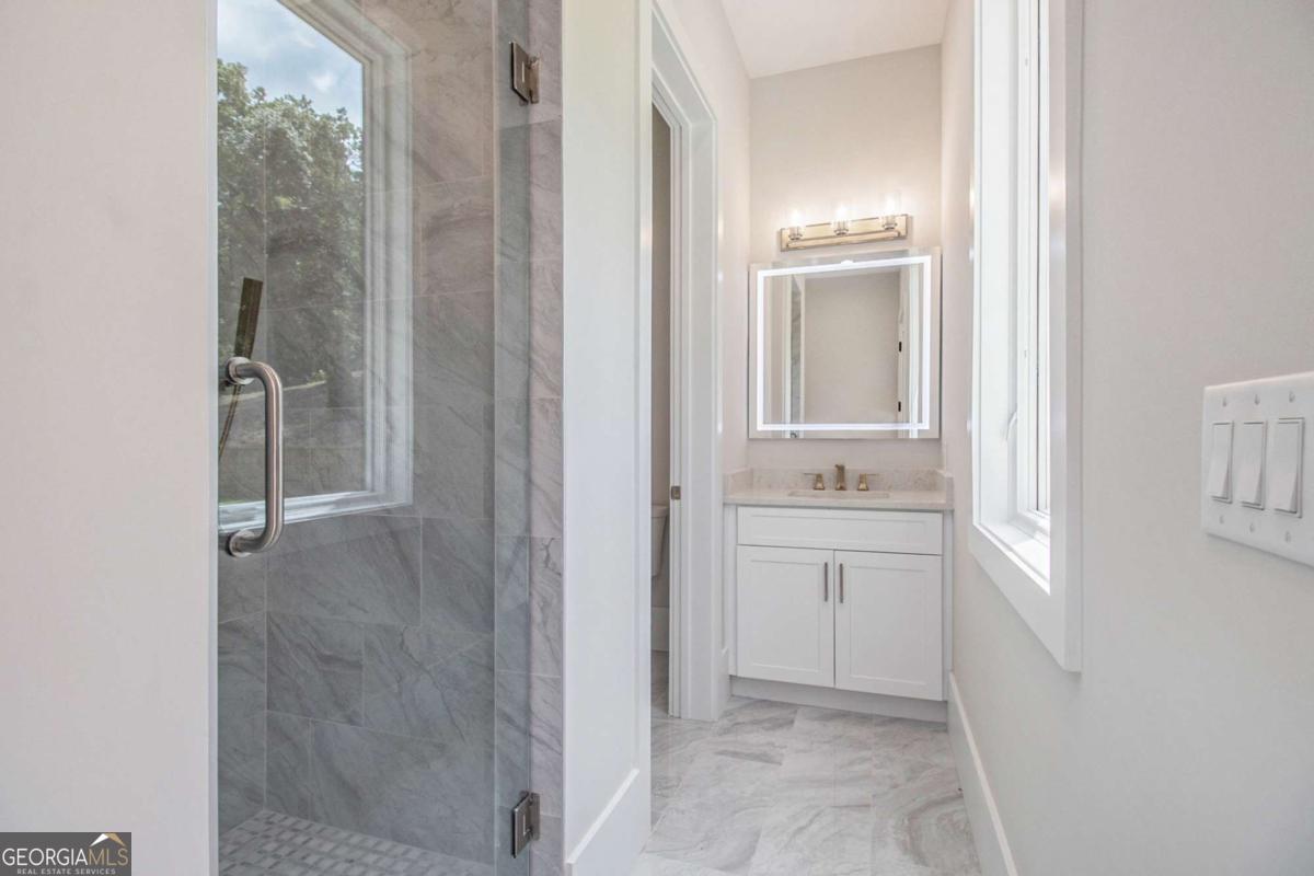 Echelon - Residential