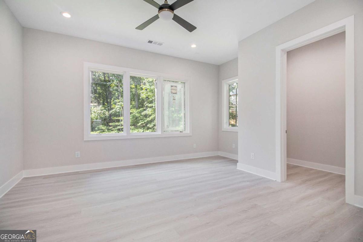 Echelon - Residential