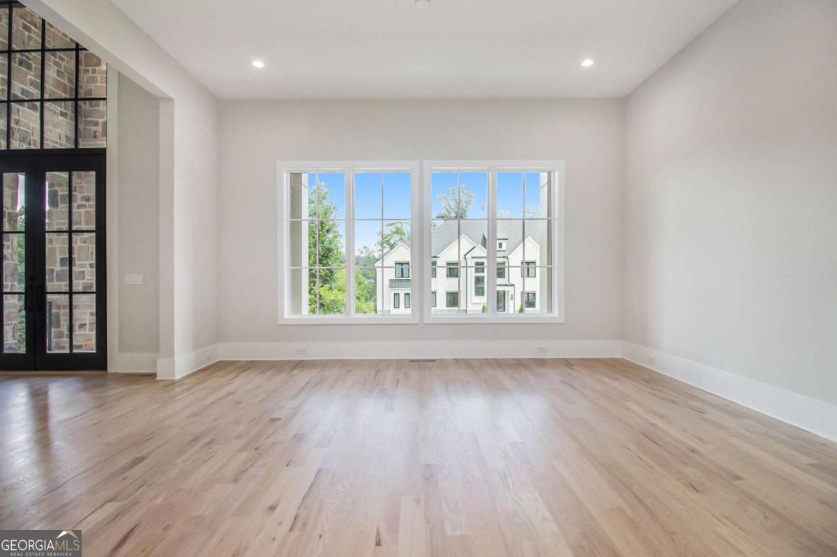 Echelon - Residential