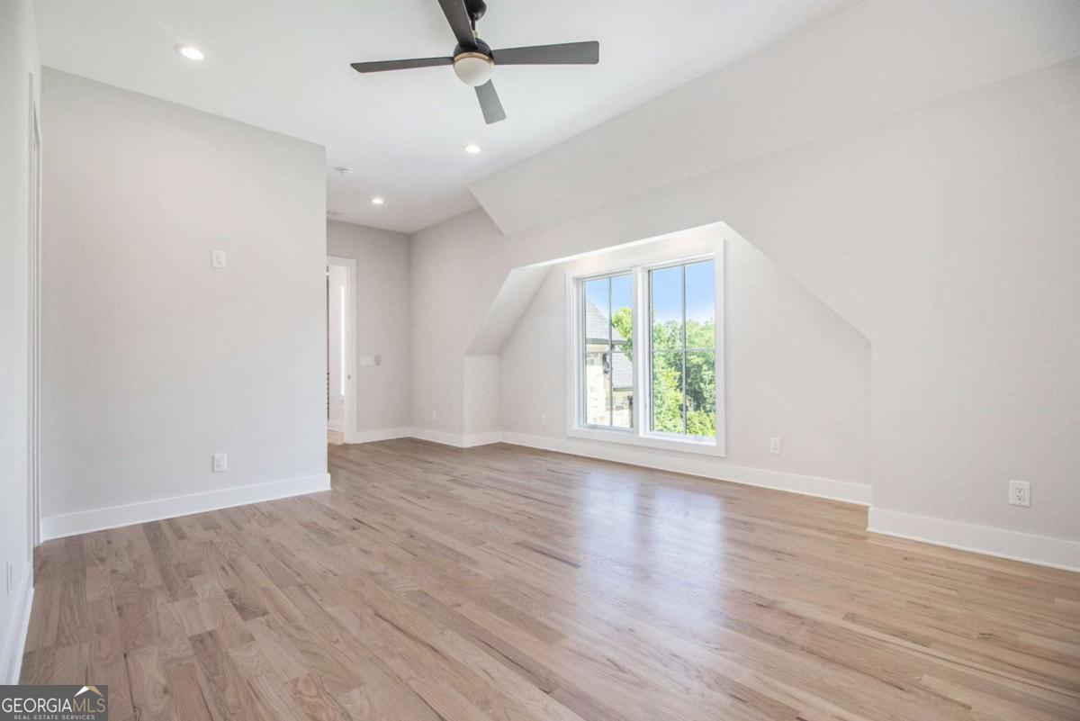 Echelon - Residential