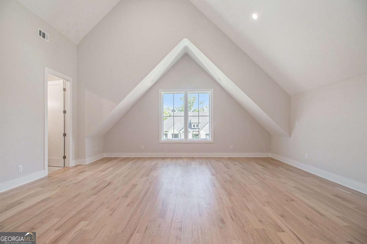 Echelon - Residential