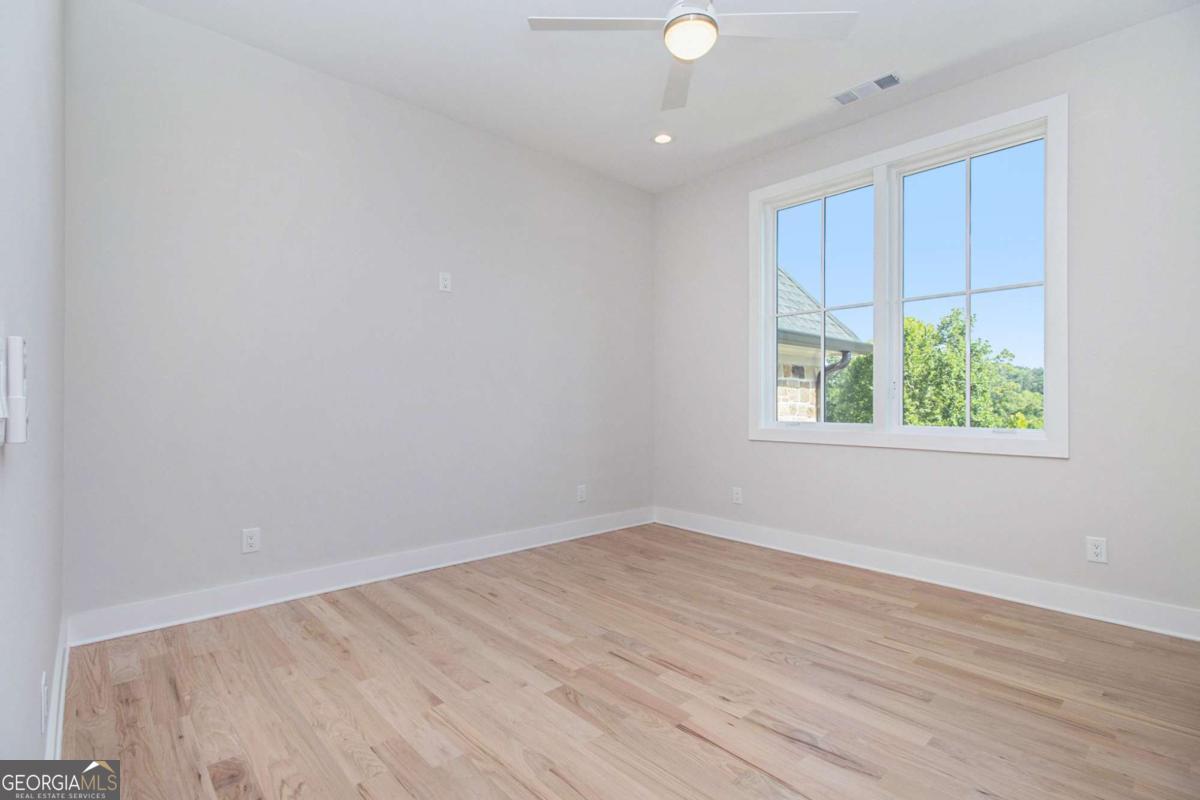 Echelon - Residential