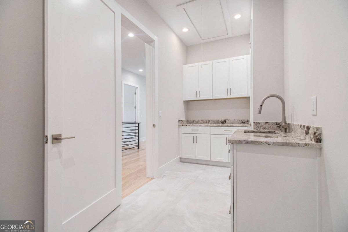 Echelon - Residential