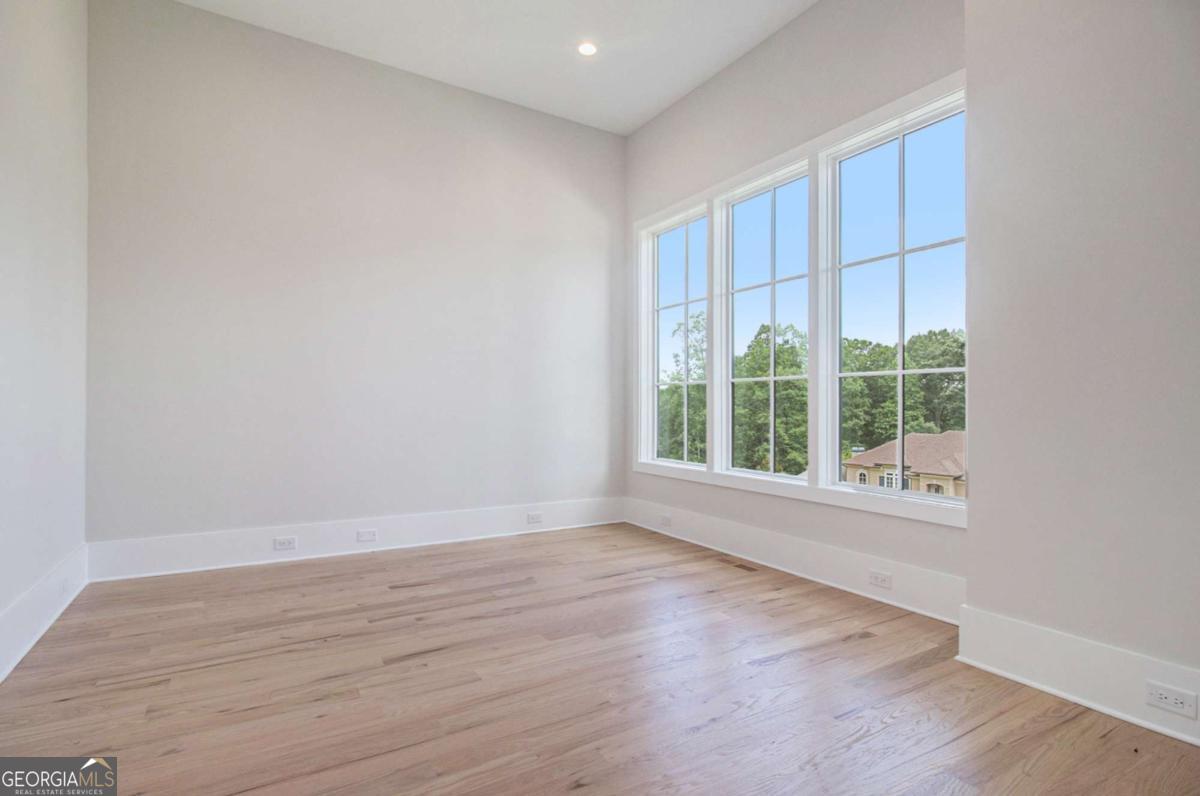 Echelon - Residential