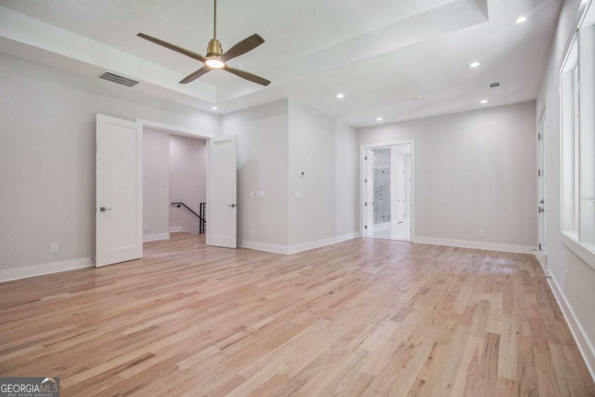 Echelon - Residential