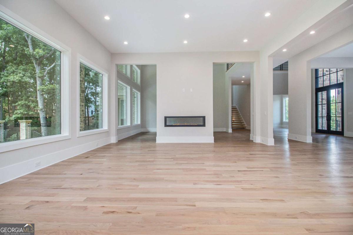 Echelon - Residential