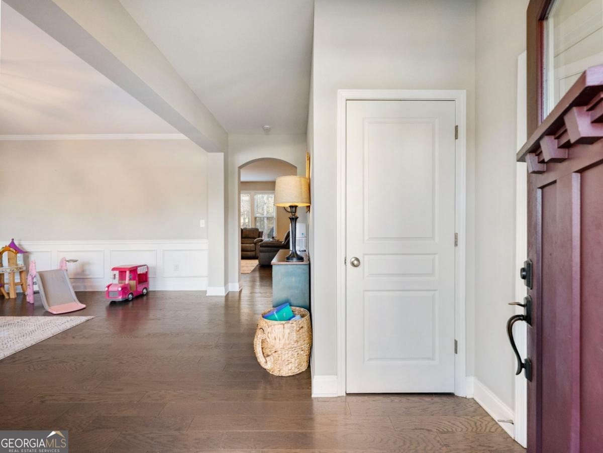 1086 Liberty Park DR