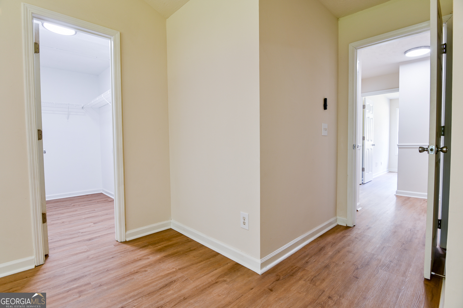 Elliott Grove - Residential