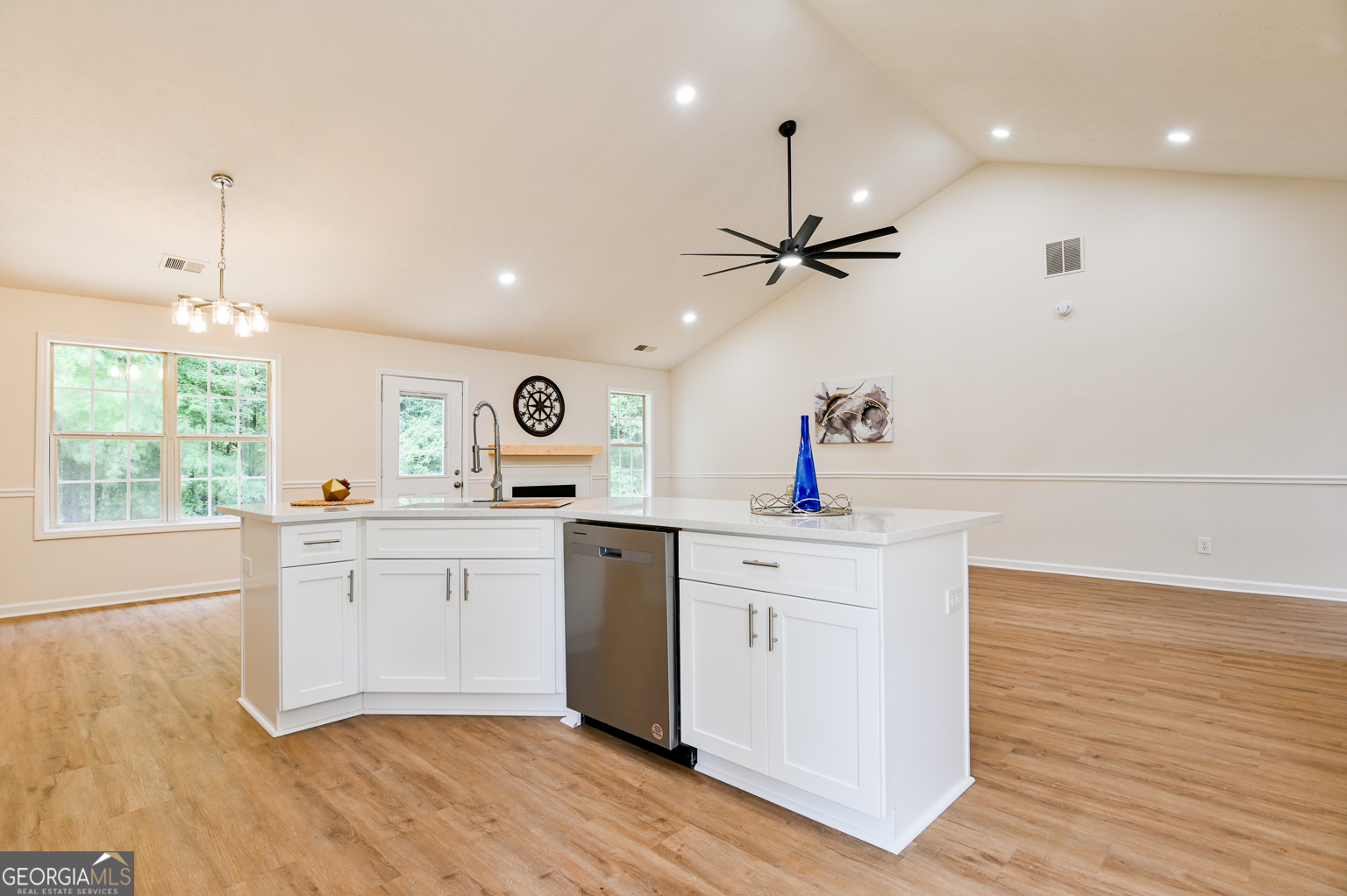 Elliott Grove - Residential