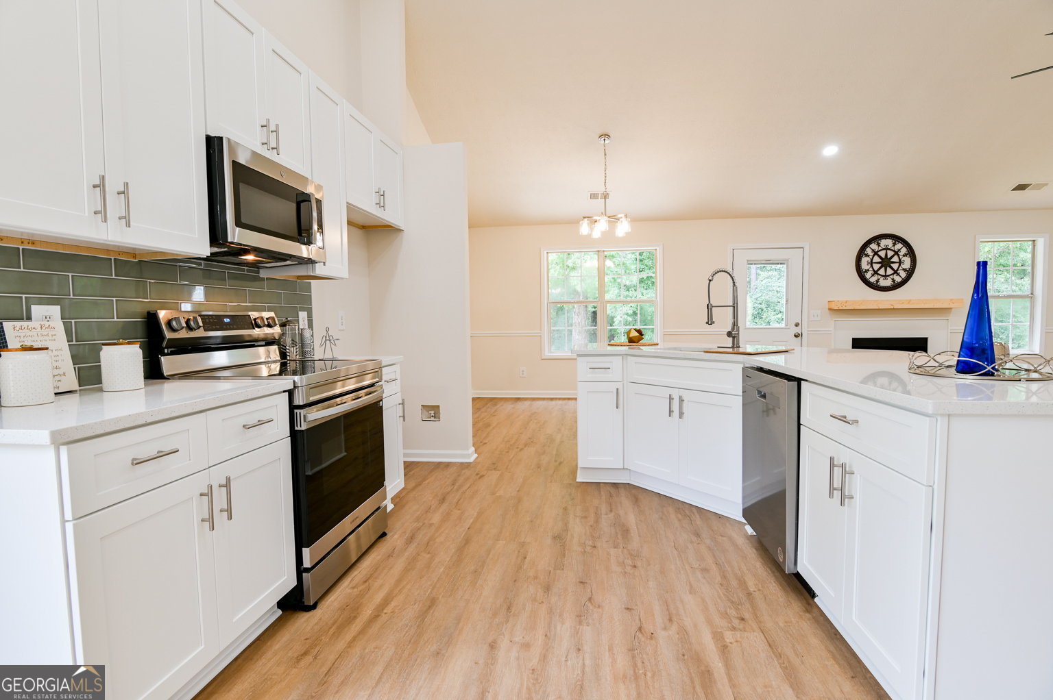 Elliott Grove - Residential