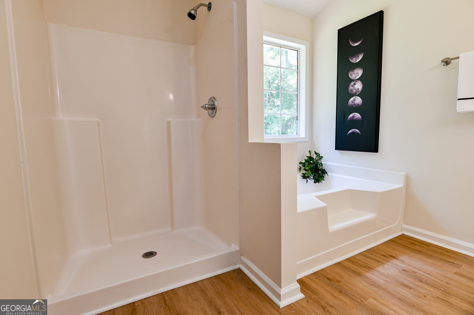 Elliott Grove - Residential