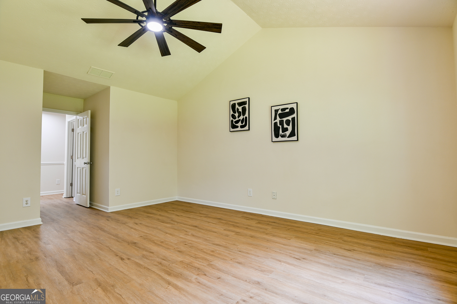 Elliott Grove - Residential