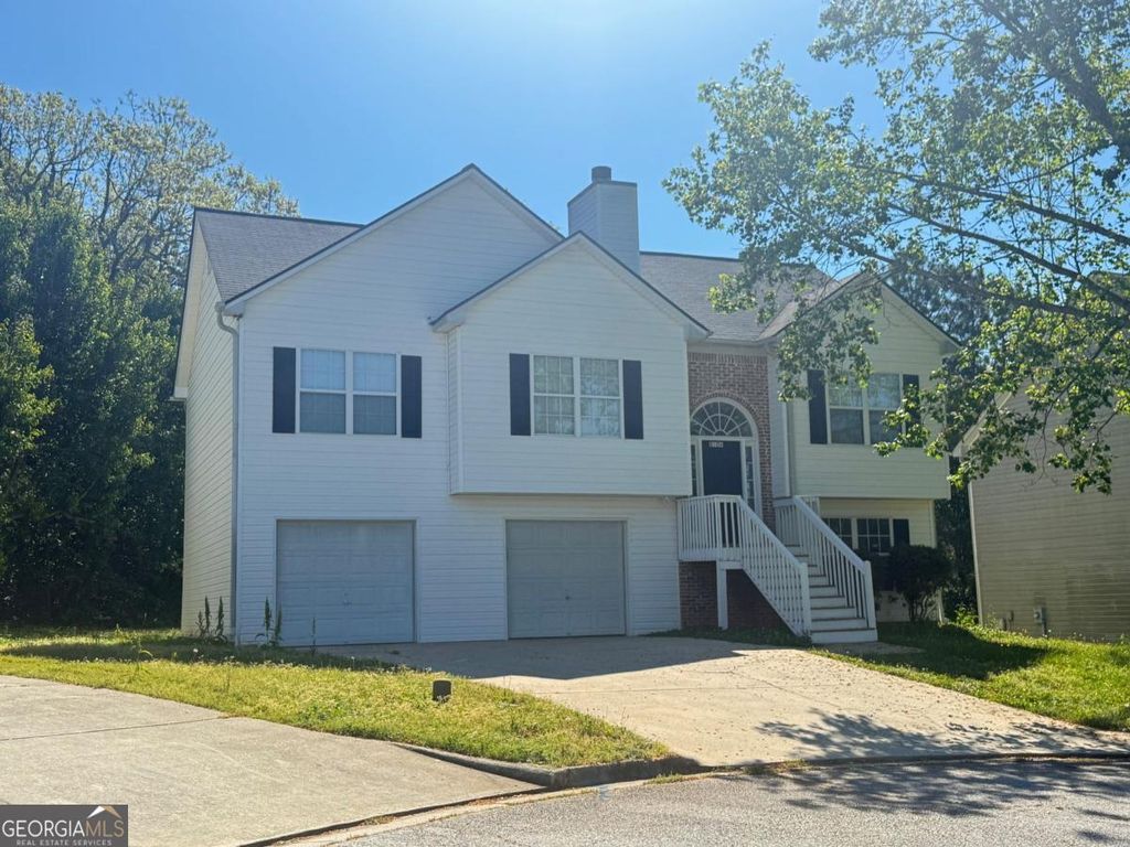 Photo of 8106 Wynfield Dr #1, Jonesboro, GA 30238 (MLS # 10763086)