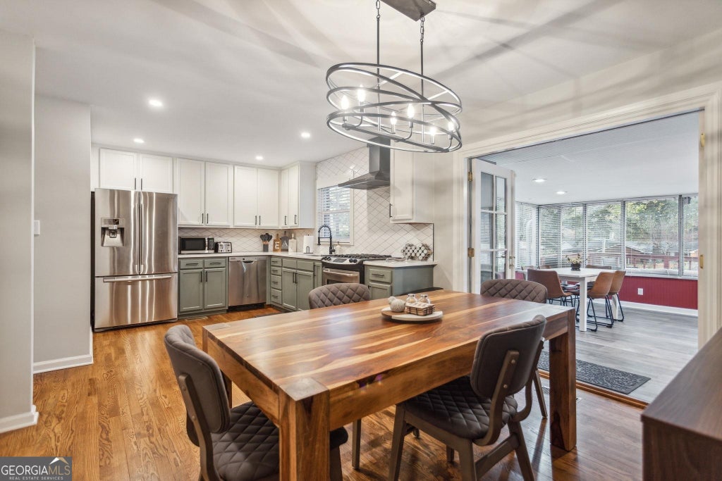 Photo of 425 SW Plantation Road, Smyrna, GA 30082 (MLS # 20158099)
