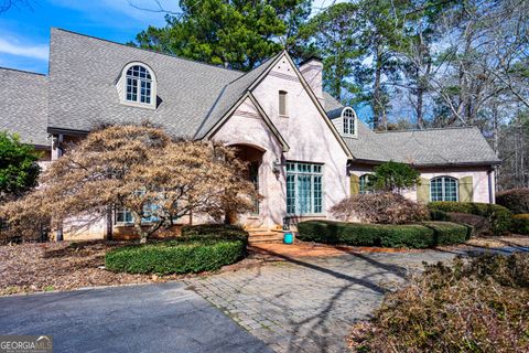 A home in Pine Mountain