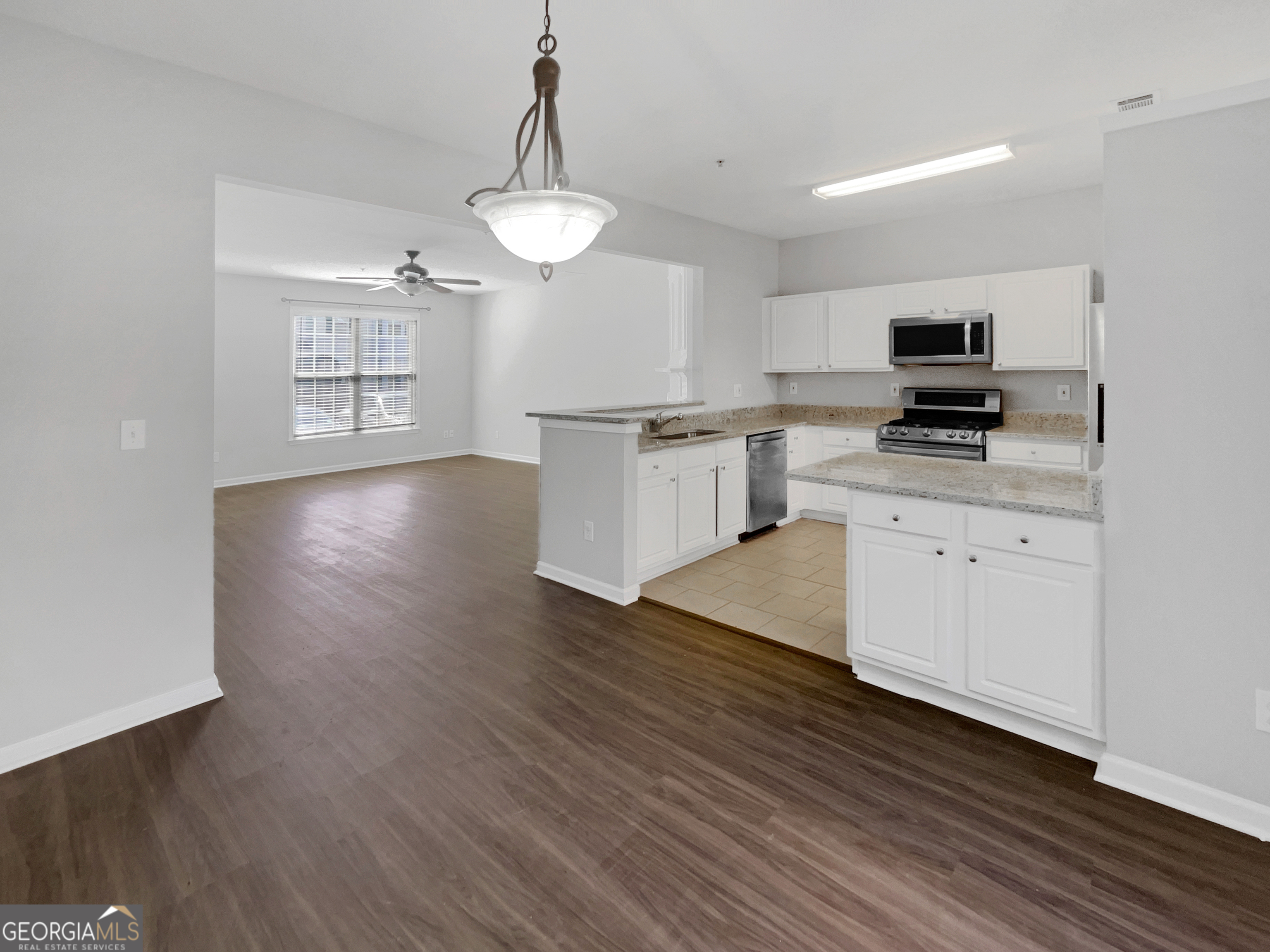Windward Pointe - Residential