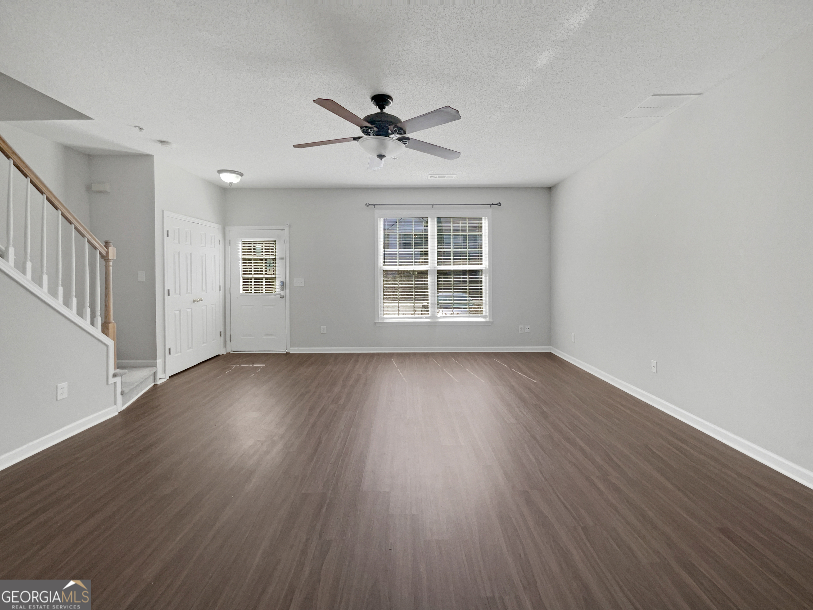 Windward Pointe - Residential