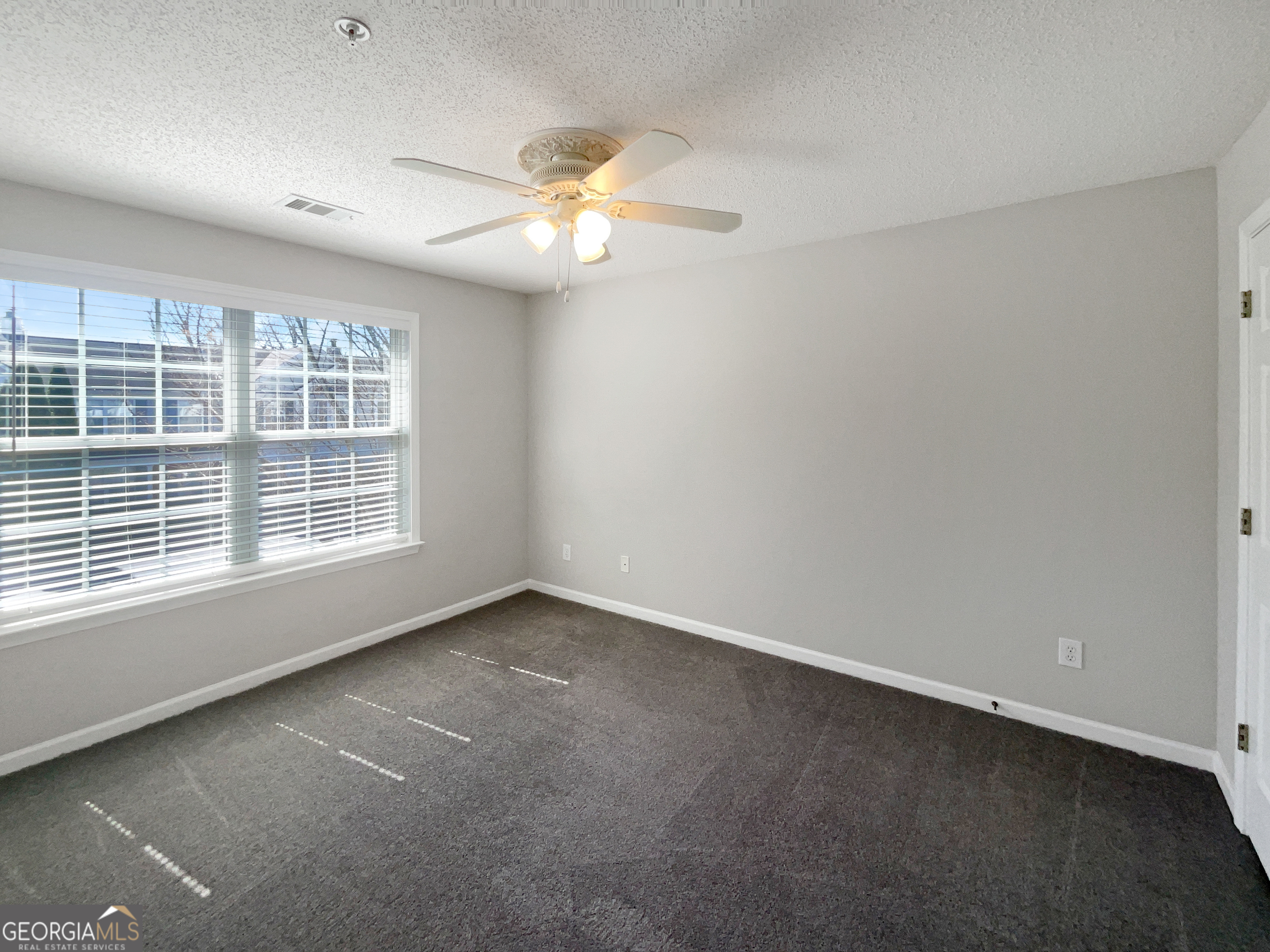 Windward Pointe - Residential