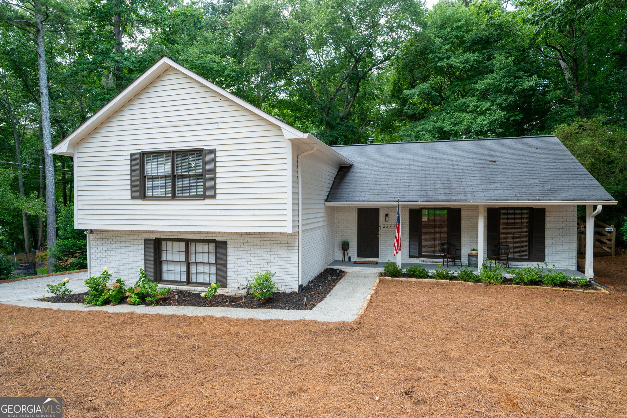 2377 Emory LN