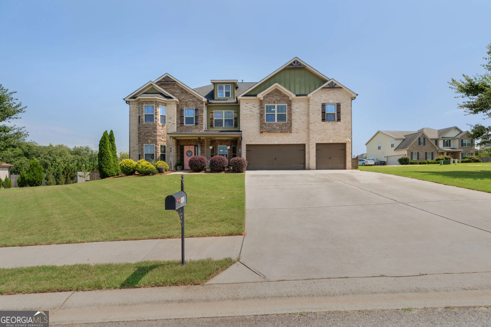 102 Arapaho Drive