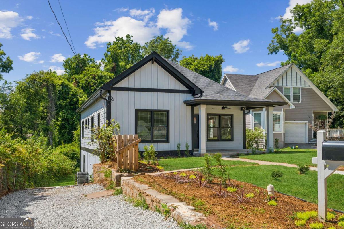 1857 Lakewood TER SE