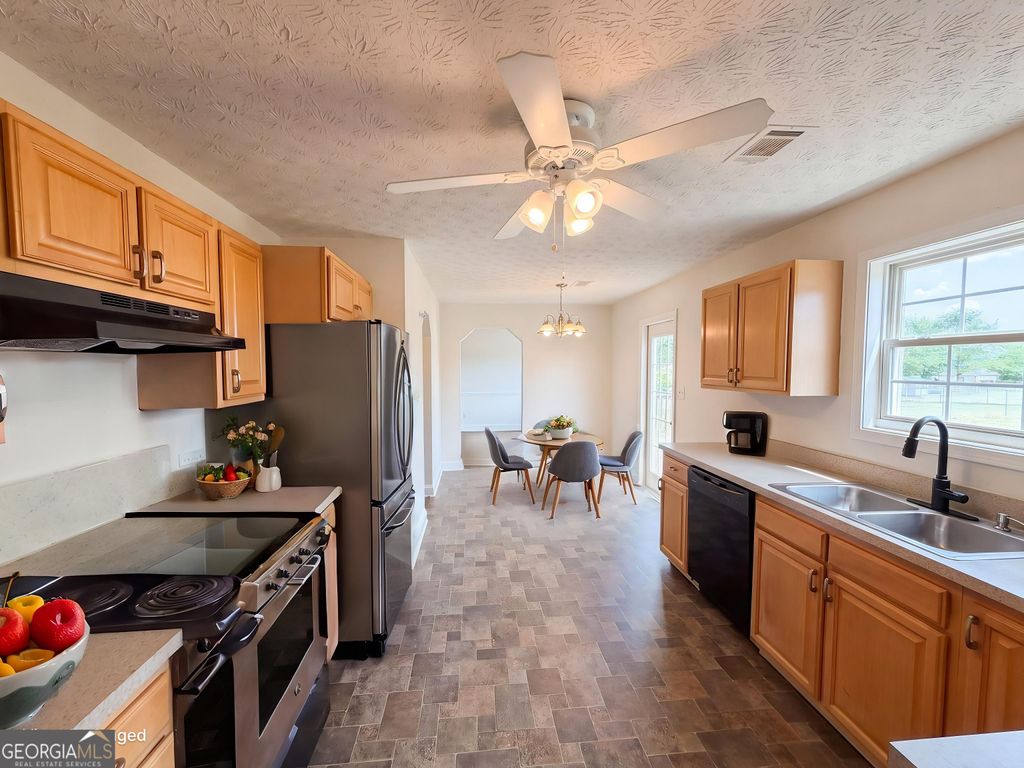 Photo of 1003 Brynn Drive, Winder, GA 30680 (MLS # 10755586)