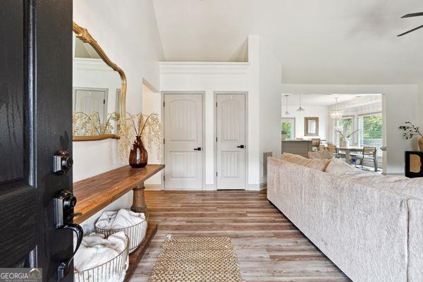 114 MOUNTAIN BROOK DR