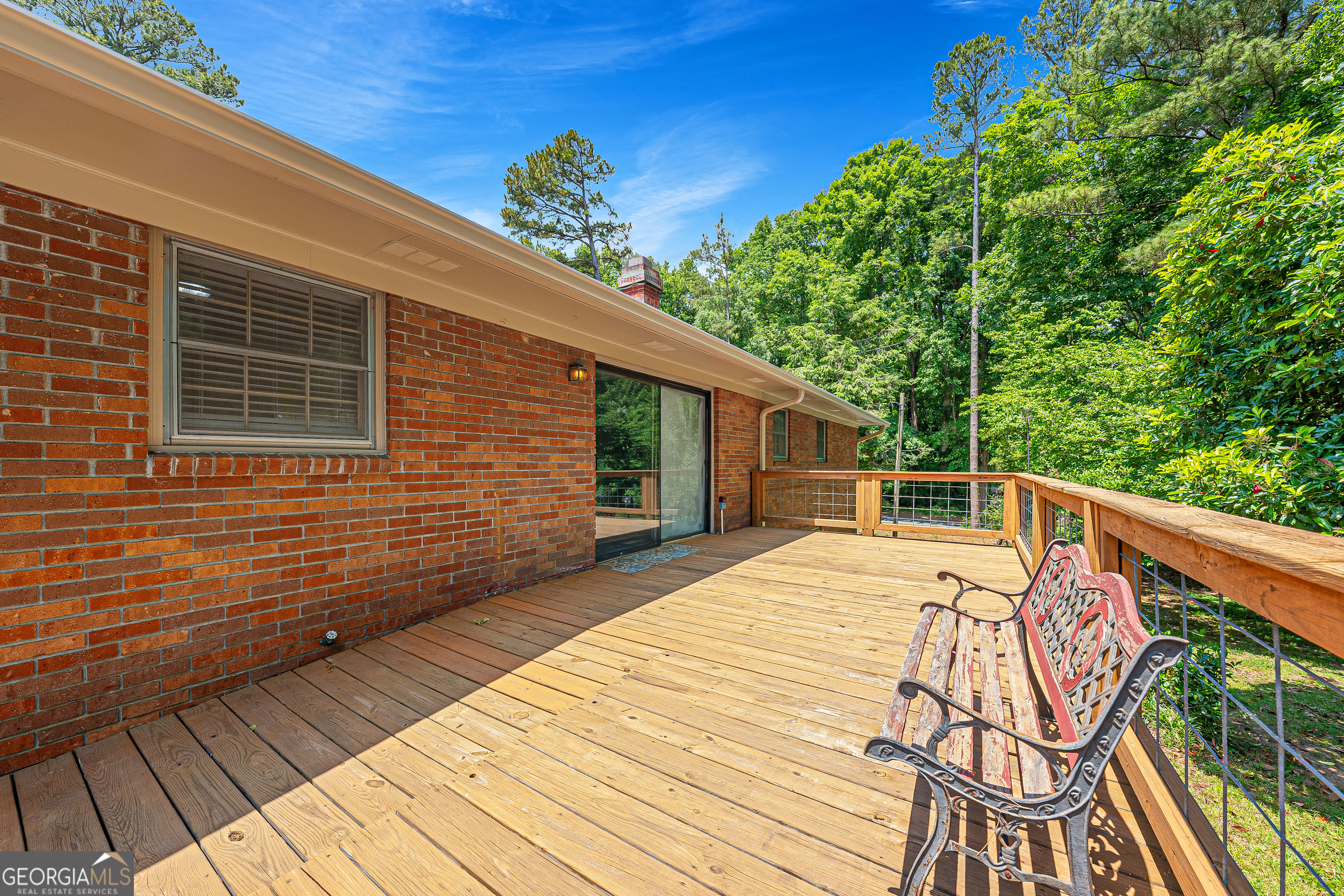 380 Pine Valley DR