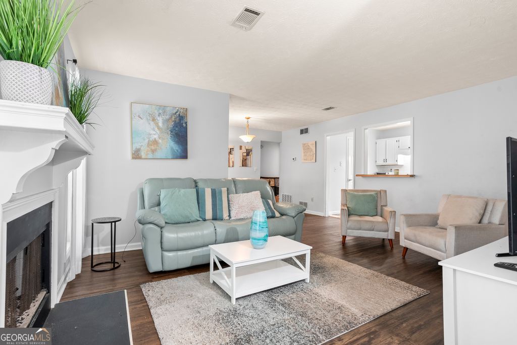 Photo of 3949 Woodridge Way, Tucker, GA 30084 (MLS # 10624404)