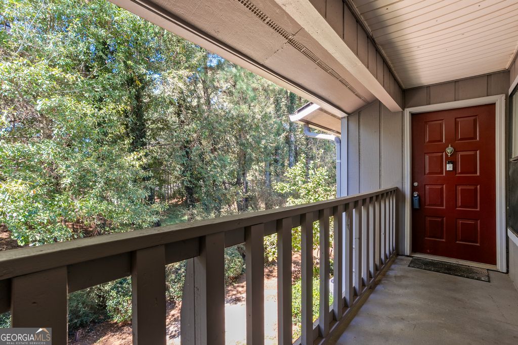 Photo of 3949 Woodridge Way, Tucker, GA 30084 (MLS # 10624404)