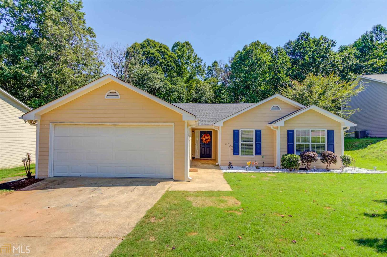ADORABLE ranch in immaculate condition. Totally updated from top to bottom this beautiful home boasts gorgeous flooring that flows throughout the main living areas and leads you to an updated kitchen featuring granite counters, bright white cabinetry, new lighting and unique banquet eat-in-kitchen area. The family room boasts a warm stackstone fireplace and provides easy entertaining and everyday living. The master bedroom is large and inviting and features a great updated ensuite with seperate soaking tub and shower. The secondary bedrooms are also largewith great storage and serviced by an additional nicely finished second bath. Enjoy BBQ's with your friends & family on the massive stone patio and play all year long in the backyard just ripe with possibilties. Don't miss out on this sweet home because it will not last long.