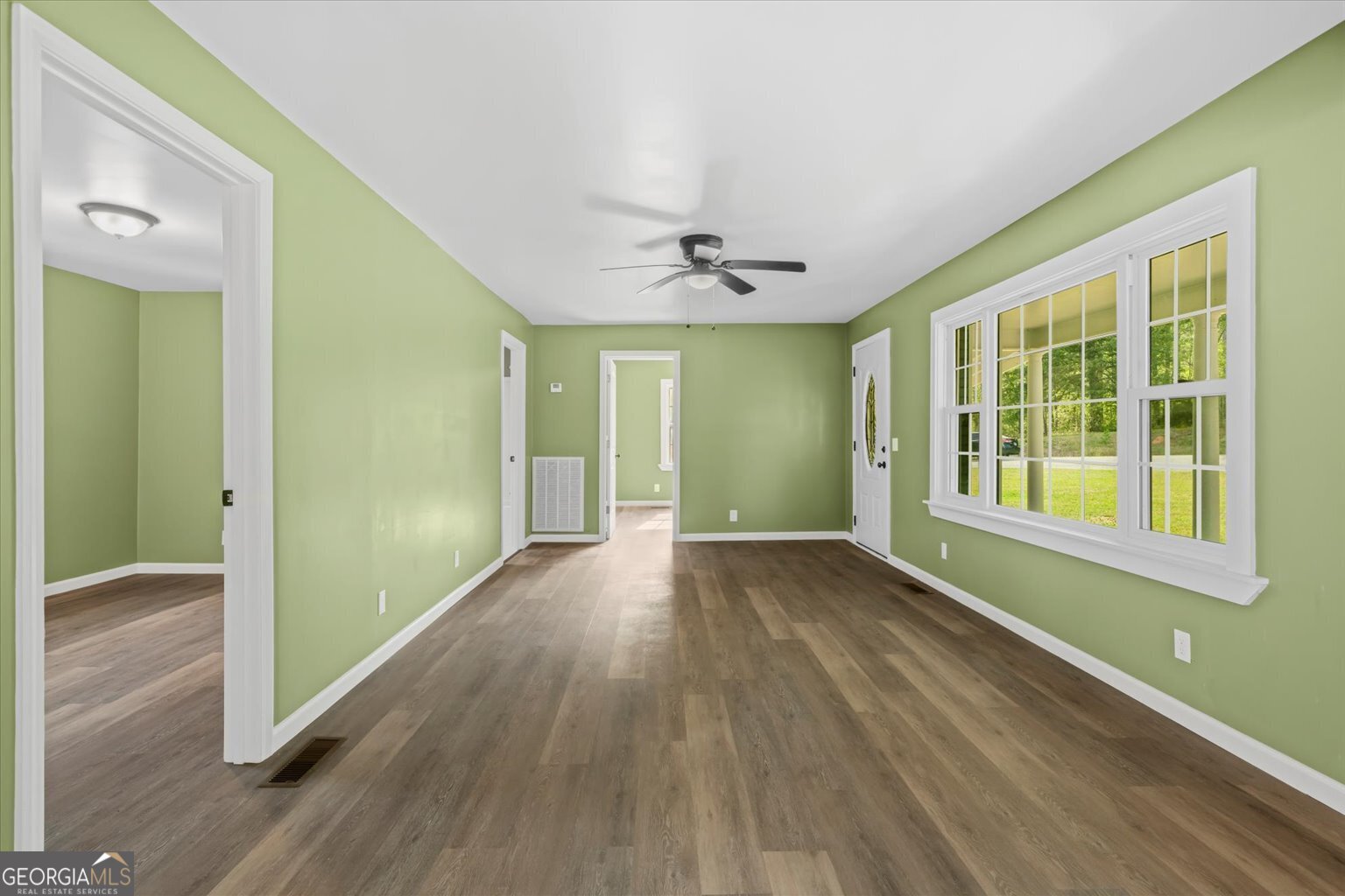 832 Snow Springs RD NW