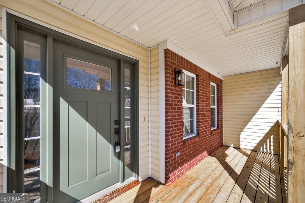 Photo of 687 Ansley Court, Winder, GA 30680 (MLS # 10696301)