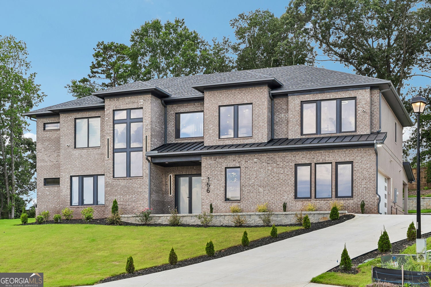 156 Rocky Ridge WAY