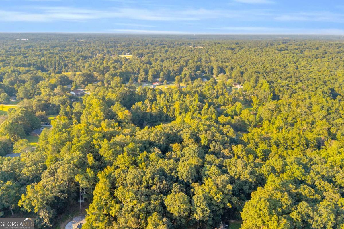 1145 Cherokee RD
