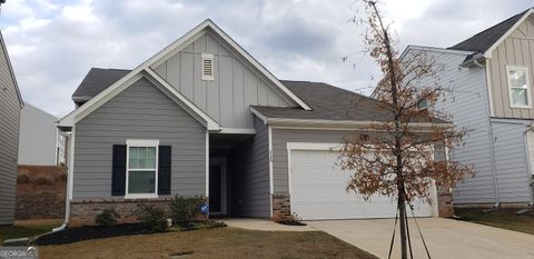 Photo of 115 N Chesapeake Bay Drive, Locust Grove, GA 30248 (MLS # 10658393)