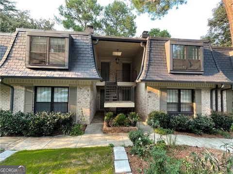 8 Cantey PL NW Atlanta GA 30327