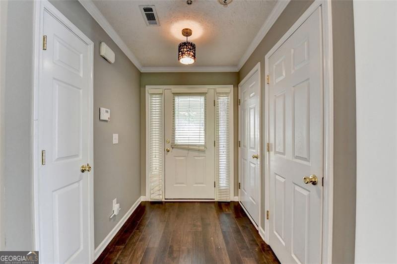 3134 VICTORIA PARK LN