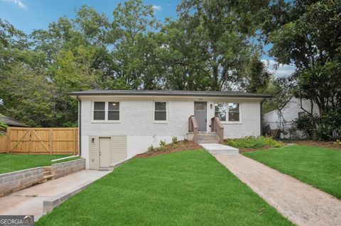 1335 East Washington AVE East Point GA 30344