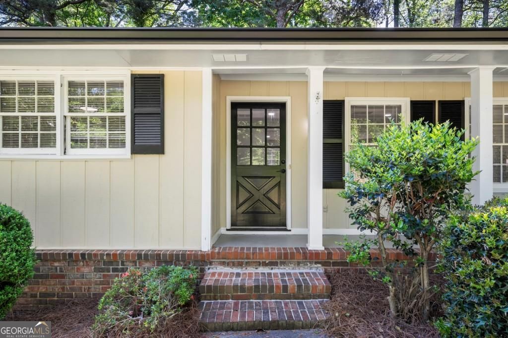 Photo of 2356 Cambridge Street, Snellville, GA 30078 (MLS # 10797802)
