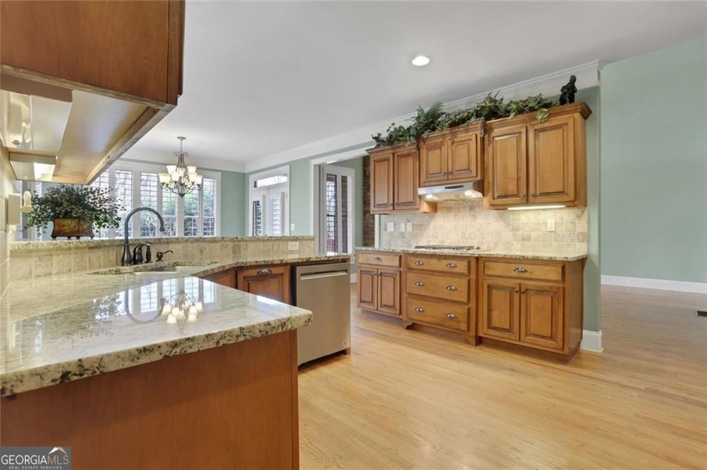 98 Twelve Oaks DR SE