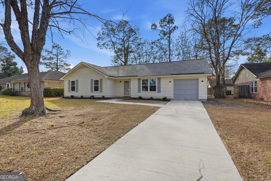Photo of 3 W Sagebrush Lane, Savannah, GA 31419 (MLS # 10664292)