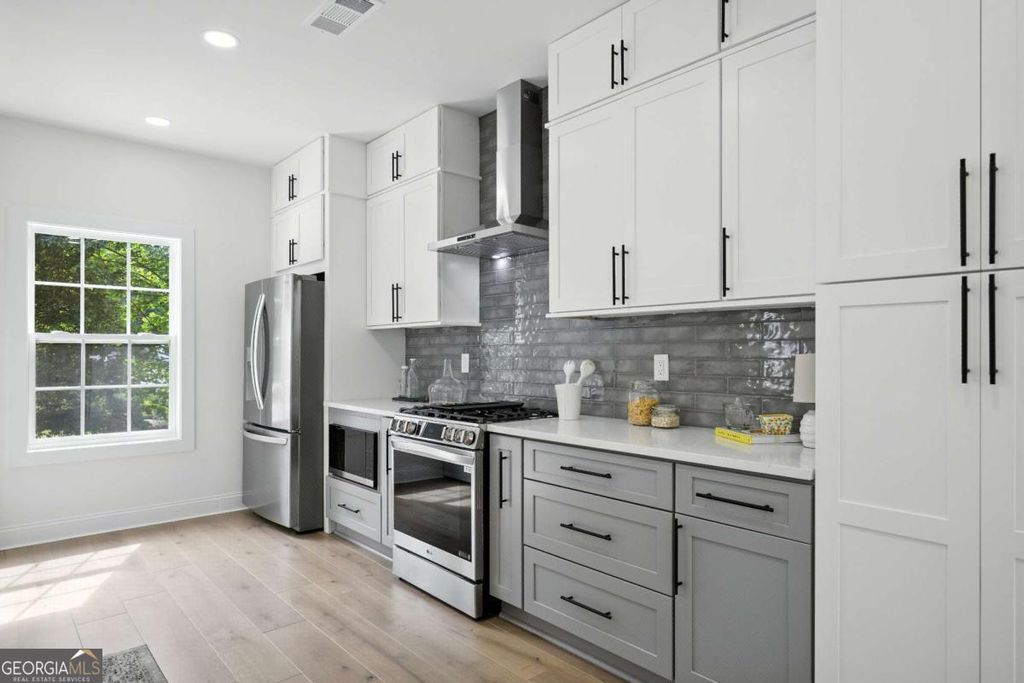 Photo of 2048 Sugar Pike Road, Woodstock, GA 30188 (MLS # 10660904)