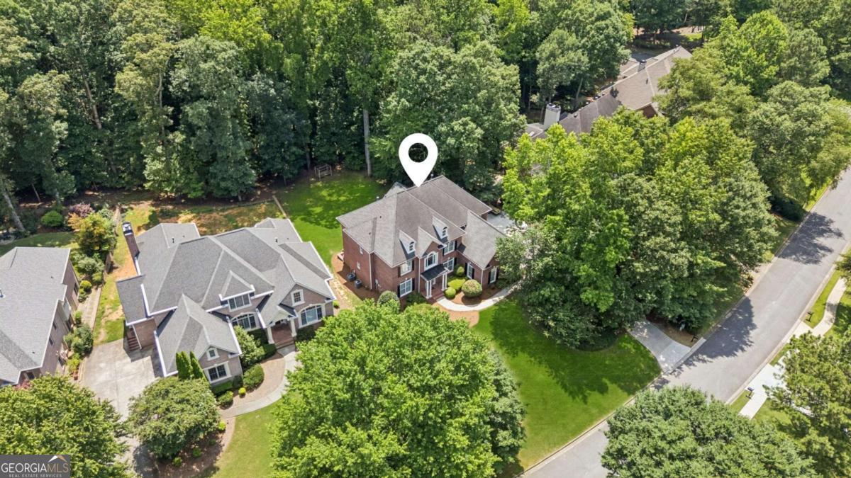 1140 River Laurel DR