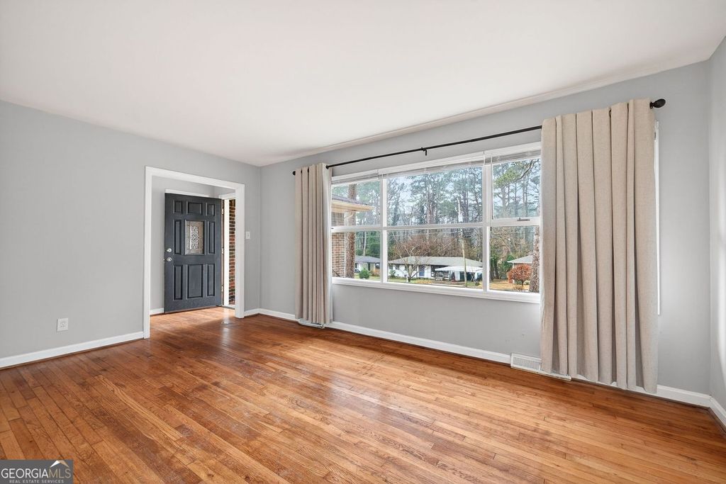 Photo of 3178 Pinehill Drive, Decatur, GA 30032 (MLS # 10677870)