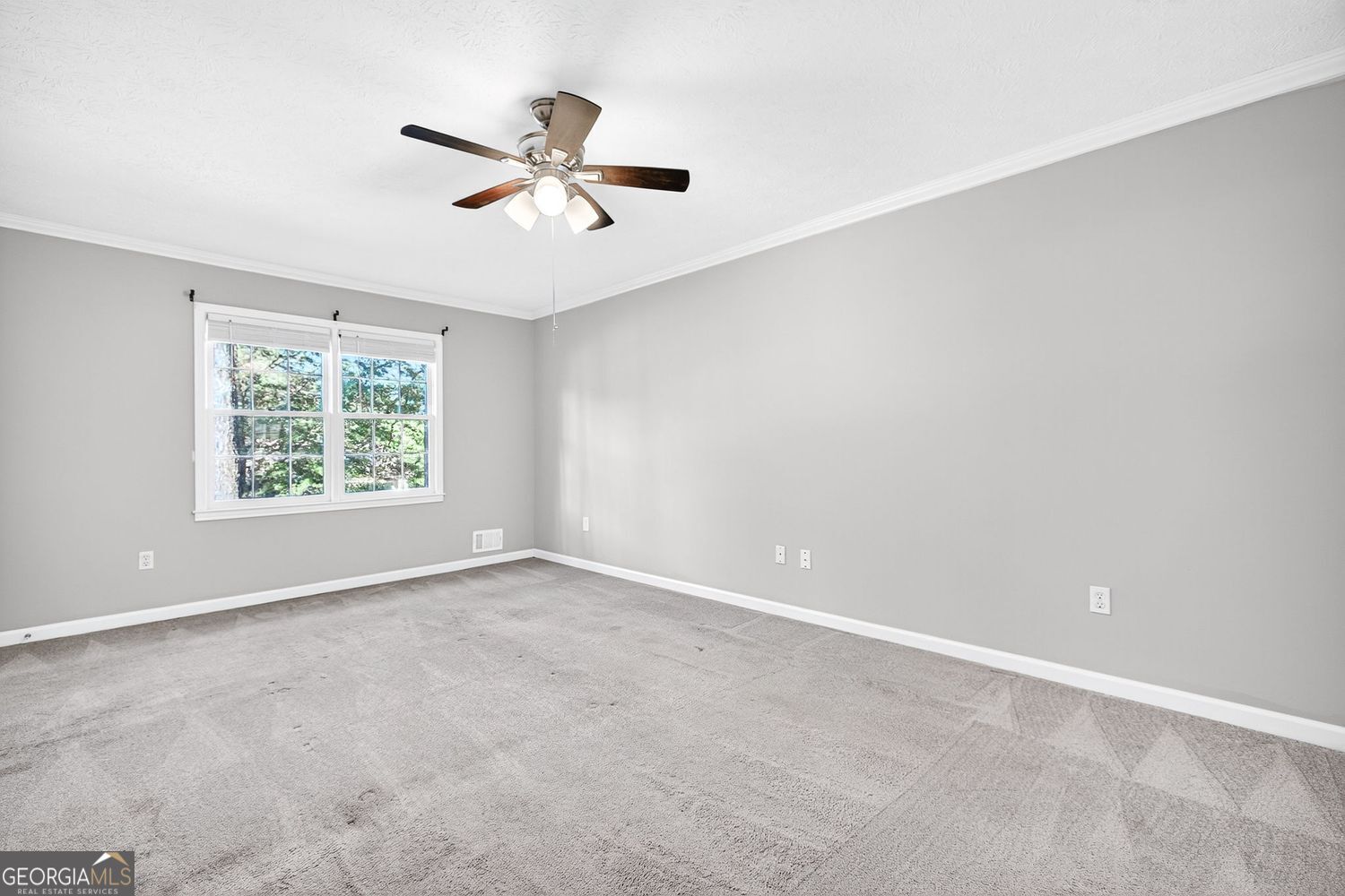 Marietta, Georgia 30066, United States, 3 Bedrooms Bedrooms, ,3 BathroomsBathrooms,Residential,Active,221595